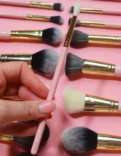 P. Louise P.Louise #115 Blending Brush New