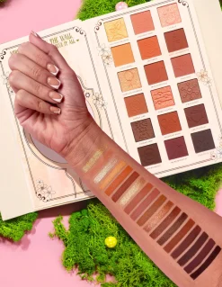 P. Louise P.Louise A Brand New Chapter Palette - Chapter Three Best