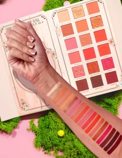 P. Louise P.Louise A Brand New Chapter Palette - Chapter Two Discount