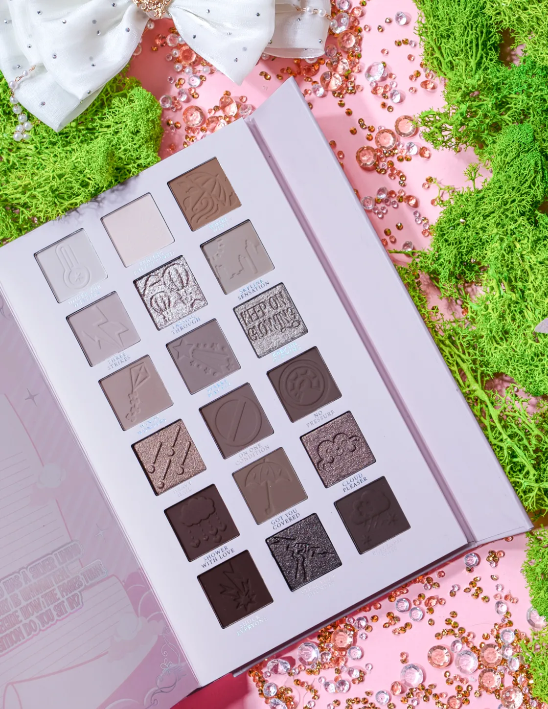 P. Louise P.Louise Every Cloud Has A Silver Lining Palette Flash Sale