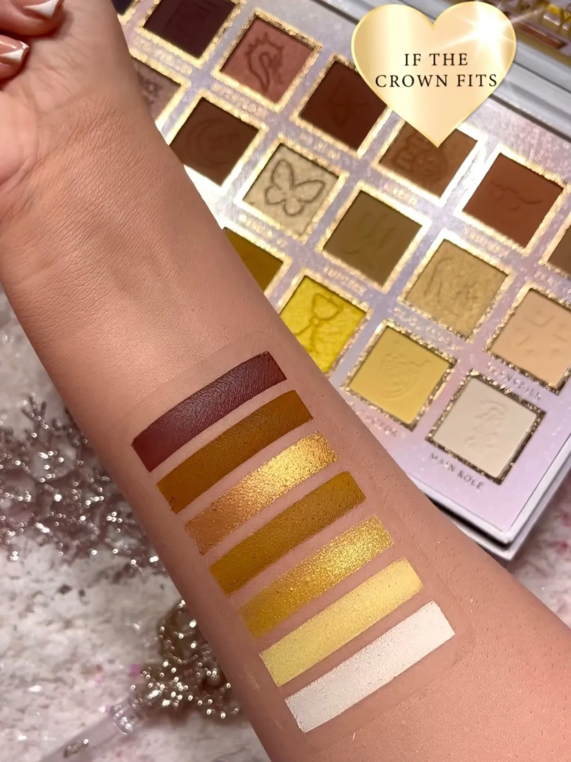 P. Louise P.Louise If The Crown Fits Palette Flash Sale