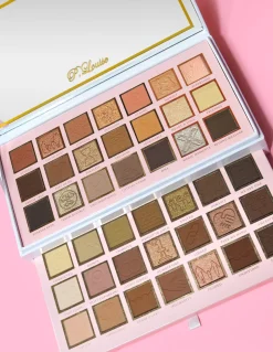 P. Louise P.Louise Timeless Treasures Palette Store